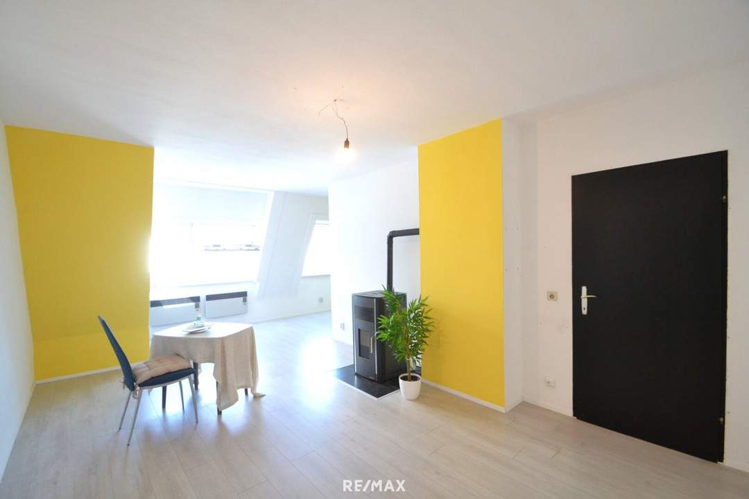 Zentrale Wohnung mit Tiefgaragenplatz in Pöchlarn