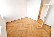 Rarität! Altbau-Feeling + Gartenparadies + Zukunftsenergie! Hochwertig sanierte 3-Zimmer-Wohnung mit Terrasse, Garten und Erdwärme! Familienparadies mit jeder Menge Lebensqualität!