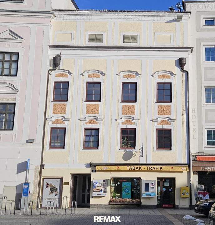 Gemischt genutztes Stadthaus, direkt am Hauptplatz in Enns