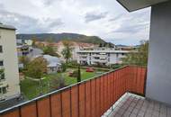 Geräumige und unbefristete 2-Zimmer-Wohnung mit Loggia!