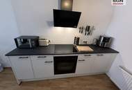 Schöne Wohnung zum Sofortbezug und mit PKW-Abstellplatz sowie schöner Küche