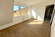 Vier Zimmerwohnung mit Balkon!