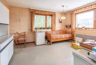 Vielseitige Liegenschaft mit großem Grundstück