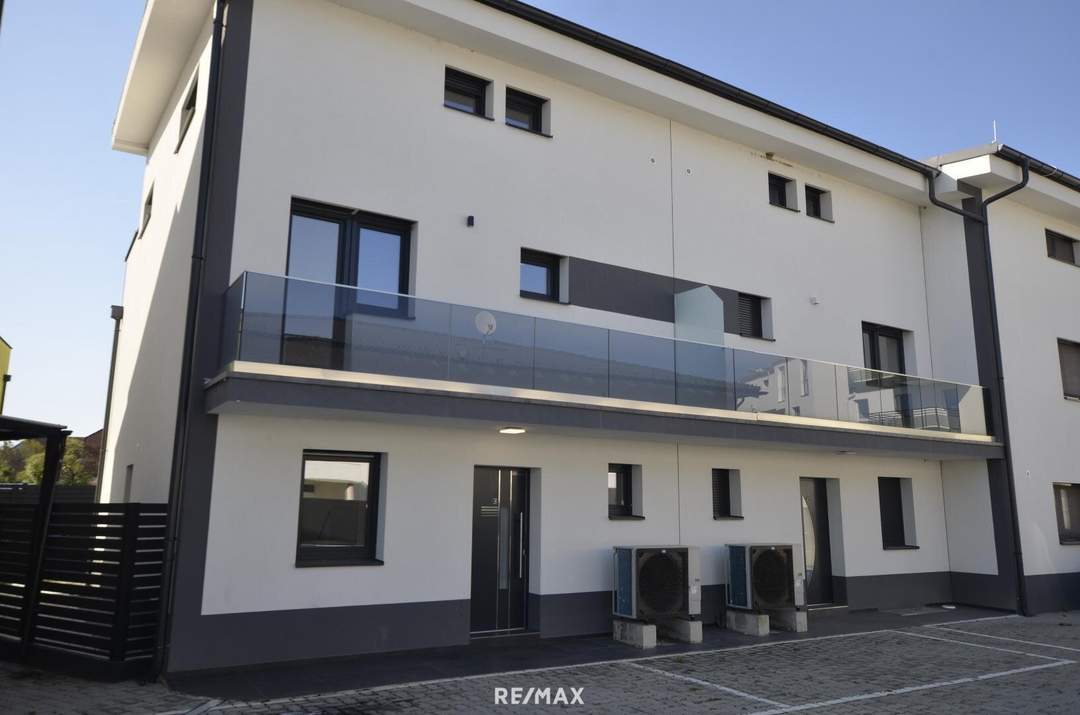 7 Zimmer Reihenhaus in Himberg