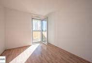VIDEOTOUR: ab sofort freundliche, helle 3 Zimmer Erstbezugswohnung + Balkon + 2 Parkplätze mieten, später kaufen!