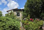 240 m² Wohnfläche zum Schnäppchenpreis: Viel Platz & ruhiger Garten nahe Wien!