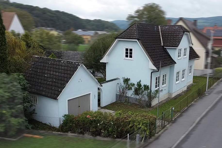 Bürgerliches Einfamilienhaus mit viel Platz, liebenswerten Garten und tollem Ausblick!, Haus-kauf, 271.300,€, 3375 Melk