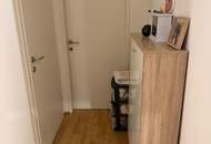 Moderne 4-Zimmer DG-Wohnung mit Kühlung und 2 großen Balkonen - AB MÄRZ!!!