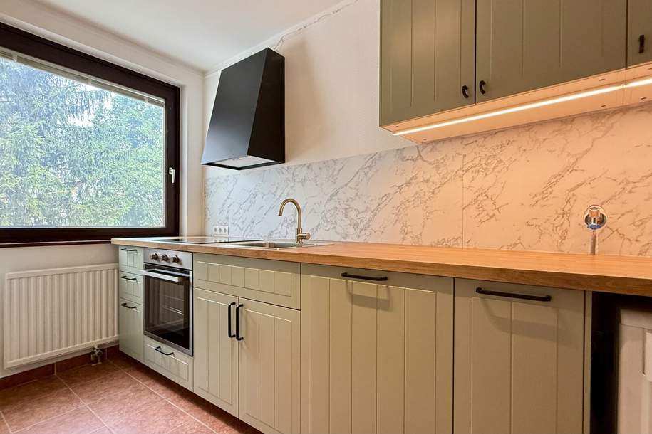 Helle, großzügig geschnittene 2-Zimmer Wohnung mit Südloggia im 2. Liftstock! Single- oder Paarwohnung! Keine Ablöse!, Wohnung-miete, 1.098,65,€, 1140 Wien 14., Penzing