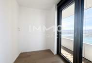 TOP-Aussicht auf City, Kahlenberg, Donau: Erstbezug DANUBEFLATS mit Gym, Saunen, Pool, Bar & Lounge