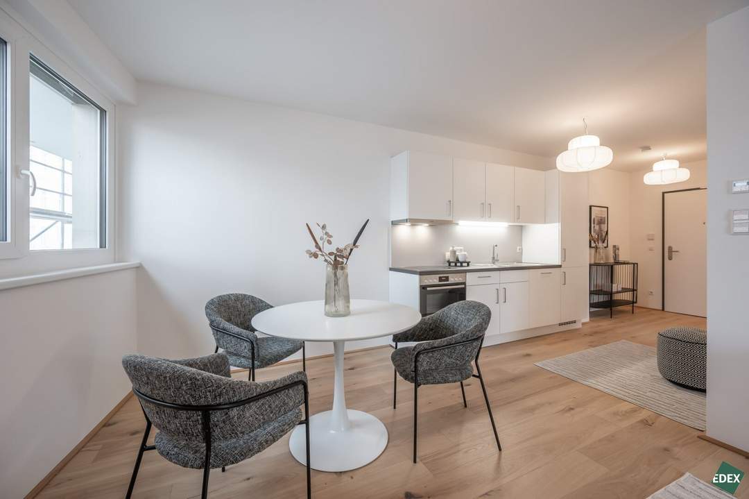 Moderne 2 Zimmer Wohnung mit Balkon unmittelbar bei der U3 Kendlerstraße