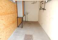 Gepflegte Garage in einer Reihenhausanlage