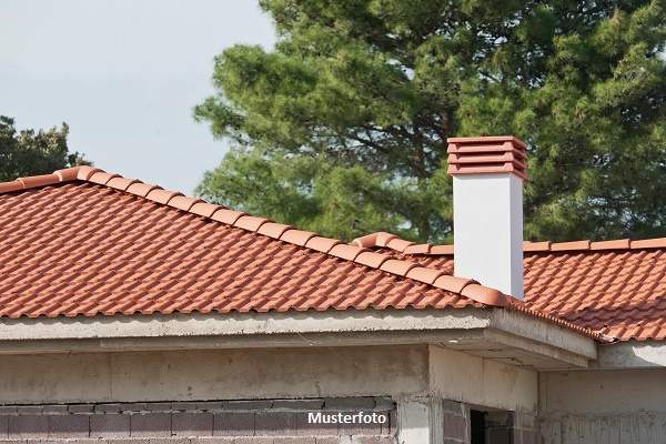 Einfamilienhaus – Bestand mit Anbau und Zubau