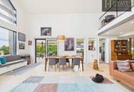 Architektonische Loft-Residenz auf 5.657 m² Privatgrundstück mit Wald, Pool und absoluter Privatsphäre – 10 Minuten von Bratislava