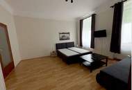 3-Zimmerwohnung im 1. Stock mit Lift - 2-er WG geeignet!