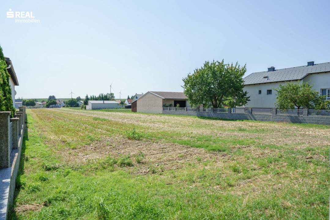 Ca. 1.418m² Bauland Mischgebiet plus 4.749m² Aufschließungsgebiet in Deutschkreutz zu verkaufen!