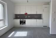 RIESIGE DACHTERRASSE + HOCHWERTIGE AUSSTATTUNG + SÜD/WEST Ausrichtung! + Tiefgarage! Nur 7 Min. von Graz entfernt!!