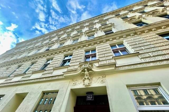 1070 WIEN- EIGENHEIM - SANIERUNGSBEDÜRFTIGTE 3,5-ZIMMER WOHNUNG mit sehr viel Potenzial, der Herzen kreativer Bastler &amp; Bauplaner höher schlagen lässt!, Wohnung-kauf, 399.000,€, 1070 Wien 7., Neubau