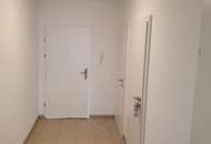 Helle 2 Zimmer Wohnung mit Balkon in der Urfahraner Leonfeldner Straße