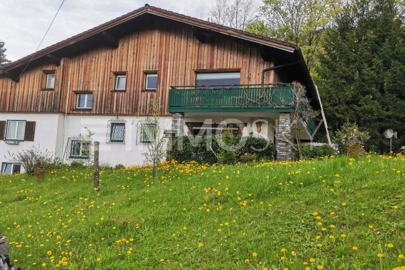 BEZAUBERNDES LANDHAUS - 2 Wohneinheiten mit über 2200 m2 Grund, Haus-kauf, 930.000,€, 5084 Salzburg-Umgebung