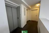 SANIERT & MÖBLIERT! DACHGESCHOSSWOHNUNG INKL. KÜCHE! SOFORT BEZIEH- ODER VERMIETBAR! FÜR ANLEGER UND EIGENNUTZER! - JETZT ZUSCHLAGEN