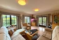 Wohnen wie im Urlaub – großzügiger Bungalow mit eigener Wellnessoase und gepflegtem Garten!