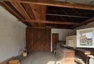 Dreikanthof mit vier Grundstücken in einer Sackgasse (ruhige Lage)