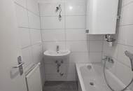 Linz-Bindermichl: Gemütliche 2-Zimmer Wohnung mit Loggia &amp; Parkplatz! Verfügbar ab 01. März 2026!