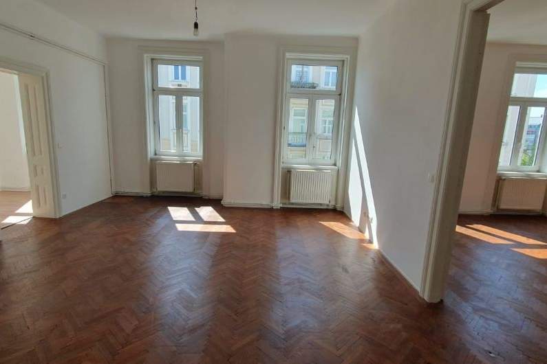 Wunderschöne Altbauwohnung in zentraler Lage in St. Pölten, Wohnung-miete, 1.313,52,€, 3100 Sankt Pölten(Stadt)