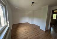 "In Kaufabwicklung" SOLIDES WOHNHAUS MIT NEBENGEBÄUDE