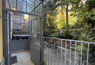 Schöne 4,5 Zimmer Altbau-Villenetage mit Wintergarten, Gartennutzung und kleinem KFZ-Stellplatz