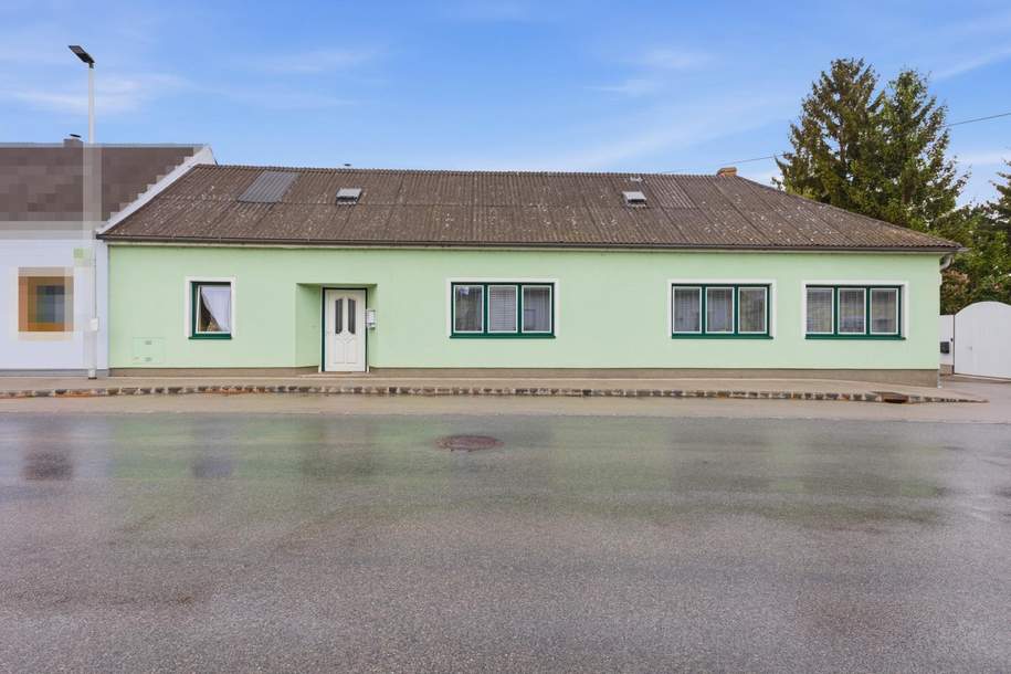 Liegenschaft mit mehreren Nebengebäuden und drei Weinkellern sowie ca. 1.271 m² Grund!, Haus-kauf, 379.000,€, 2014 Hollabrunn