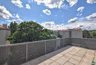 Helle 5-Zimmer-Wohnung mit Westbalkon, Klimaanlage und Tiefgarage