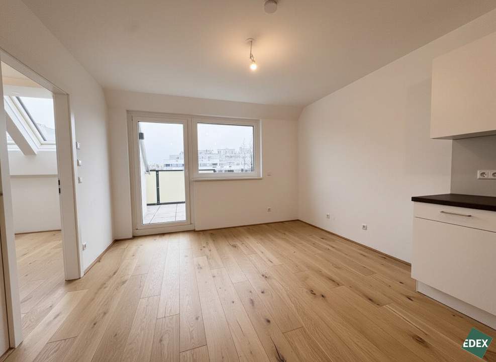 Moderne 2 Zimmer Wohnung mit Loggia nahe der U3 Kendler Straße