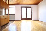 Solides Ein-/Zweifamilienhaus auf 973 m² Grund in zentrumsnaher, begehrter Lage!