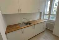 KARLSPLATZ: Zentral gelegenes 4-Zimmer-Altbaubüro !