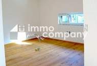 Neues Einfamilienhaus in Strasshof: Modern, geräumig mit Garten und Terrasse!