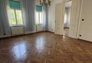 6 Zimmerwohnung (189m²) in der Pulverturmgasse mit Blick auf die Canisuskirche