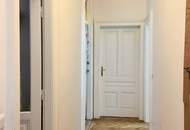 Helle Altbauwohnung mit 2,5 Zimmer im 3. OG ohne Lift