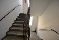 Sofortbezug: Sonnige DG Wohnung