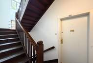 Wunderschöne 2-Zimmer Altbauwohnung mit Flair - UNBEFRISTET // Beautiful 2-Room Apt. in Century Building with flair - UNLI. RENT //