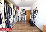 Sanierte, gepflegte 3-Zimmer-Wohnung mit Loggia in generalüberholten Mehrparteienhaus