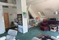 Representative Villa mit Wintergarten und Nebengebäude auf 1.303 m2 Grund !