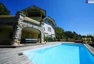 RIESIGER POOLBEREICH MIT AUSBLICK ÜBER GRAZ!! Exklusives Einfamilienhaus in Eggenberg mit Pool, XXL-Terrasse &amp; Traumgarten – Ihre private Oase in Graz!