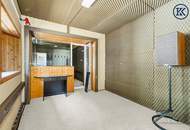 Charmantes Bauernhaus mit großem Grundstück, langgezogenem Hof, 2 Wohnungen und einem Swimmingpool