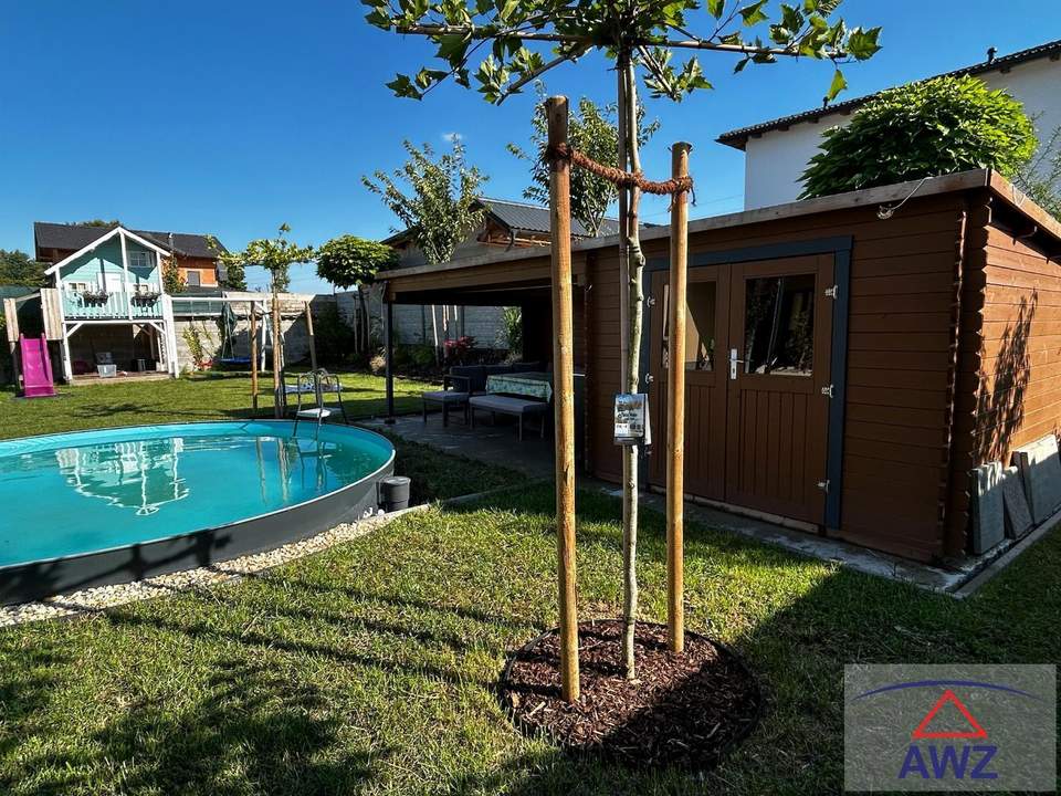 Wohlfühloase mit vielen Möglichkeiten und tollem Garten!