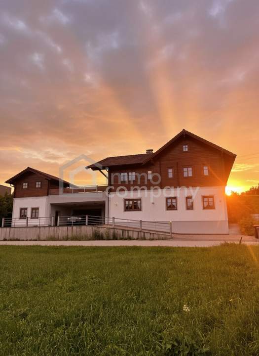 Wohnhaus Timelkam mit Gartenhaus, Pool, Sauna und Homeoffice, top gepflegt!