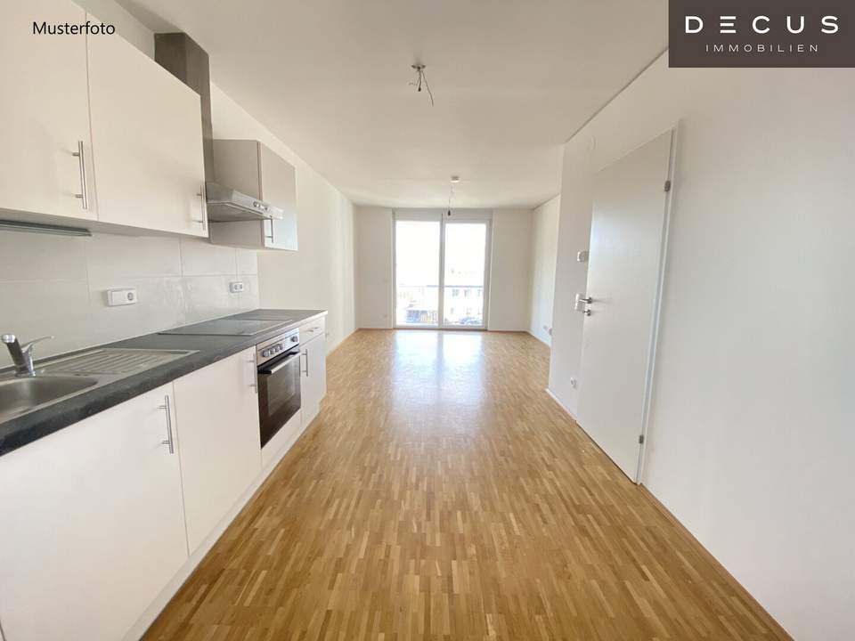 | 2 ZIMMER |SINGLES ODER PÄRCHEN | NÄHE HAUPTBAHNHOF