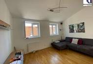 DACHGESCHOSSWOHNUNG NAHE JÖRGERBAD