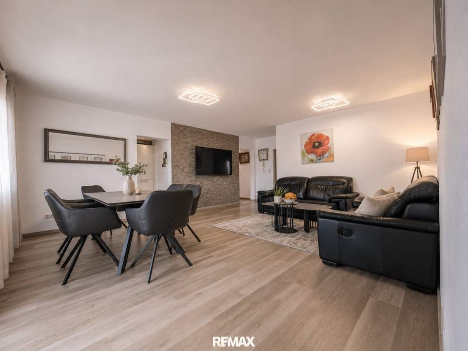 Modern wohnen in Telfs: 4-Zimmer-Wohnung mit sonnigem Balkon &amp; Duplexgarage